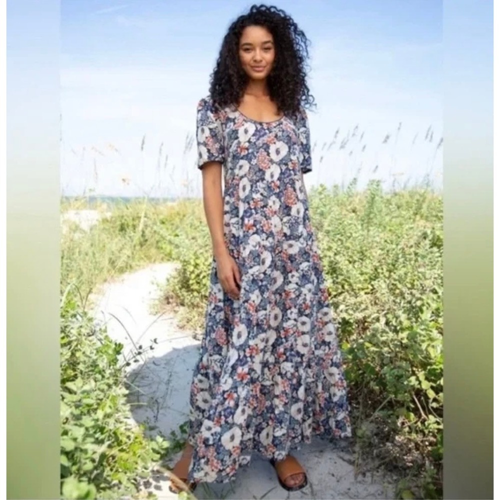 Natural Life Lucia Floral Tiered Dress Short Sleeve Blue Small